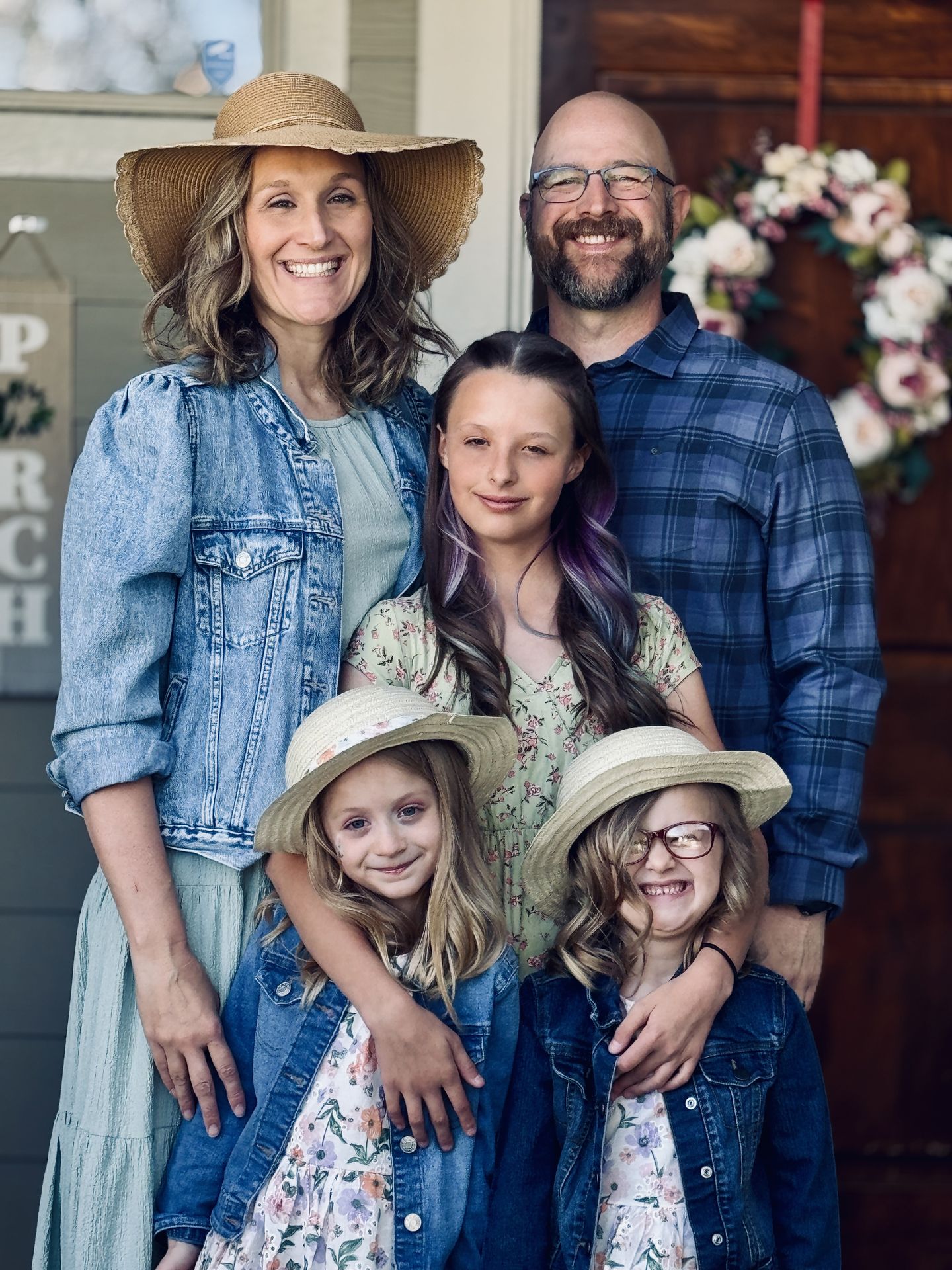 Daisy Dink Family
